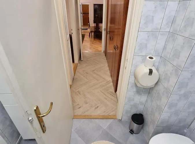 Apartman Big Downtown Across National Theater *